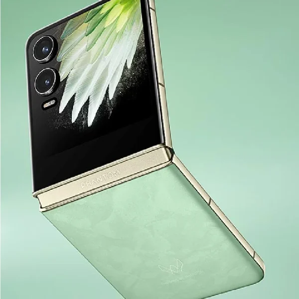 Tecno Phantom V Flip2